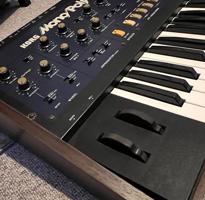 Korg-Mono/Poly original (not perfect)